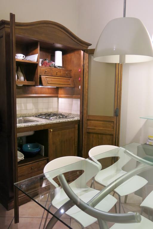 Atelier Della Castellina - Self Check In Apartamento Imola Quarto foto